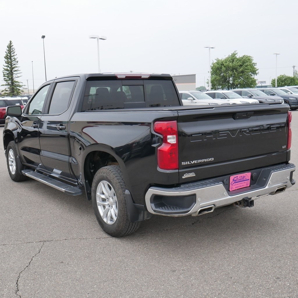 Used 2019 Chevrolet Silverado 1500 LT with VIN 1GCUYDED6KZ424617 for sale in Jamestown, ND