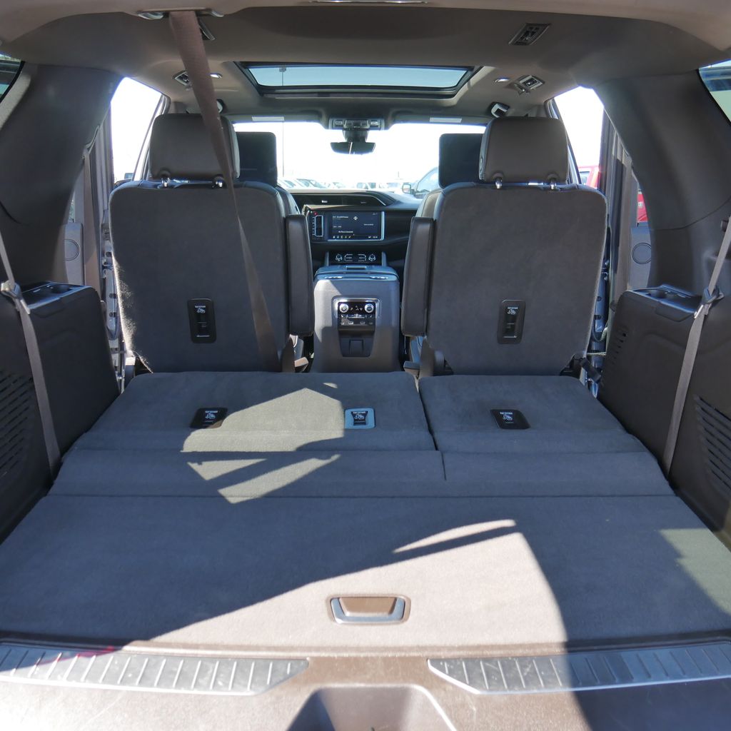 2021 GMC Yukon Denali - Photo 20