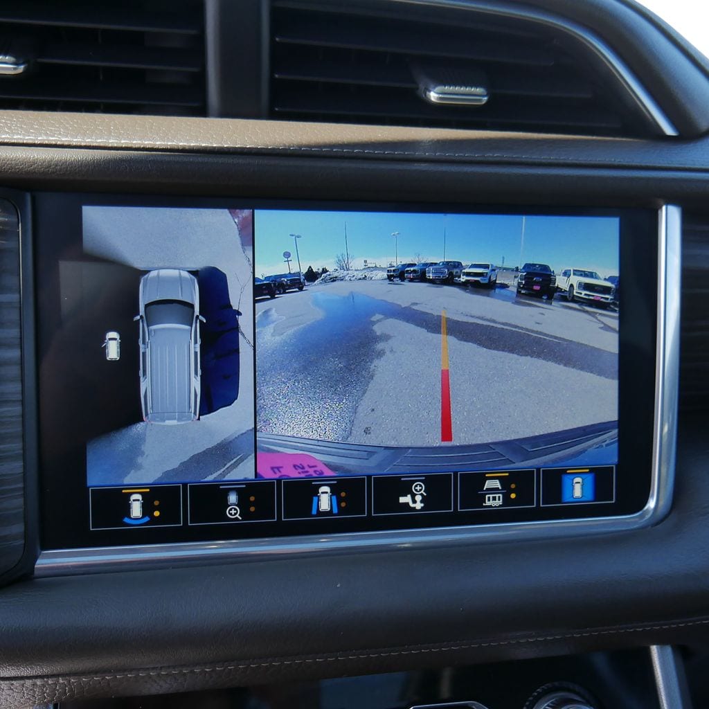 2021 GMC Yukon Denali - Photo 32