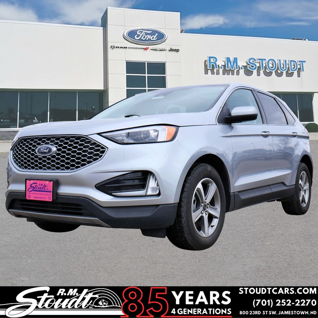 2024 Ford Edge SEL AWD's photo