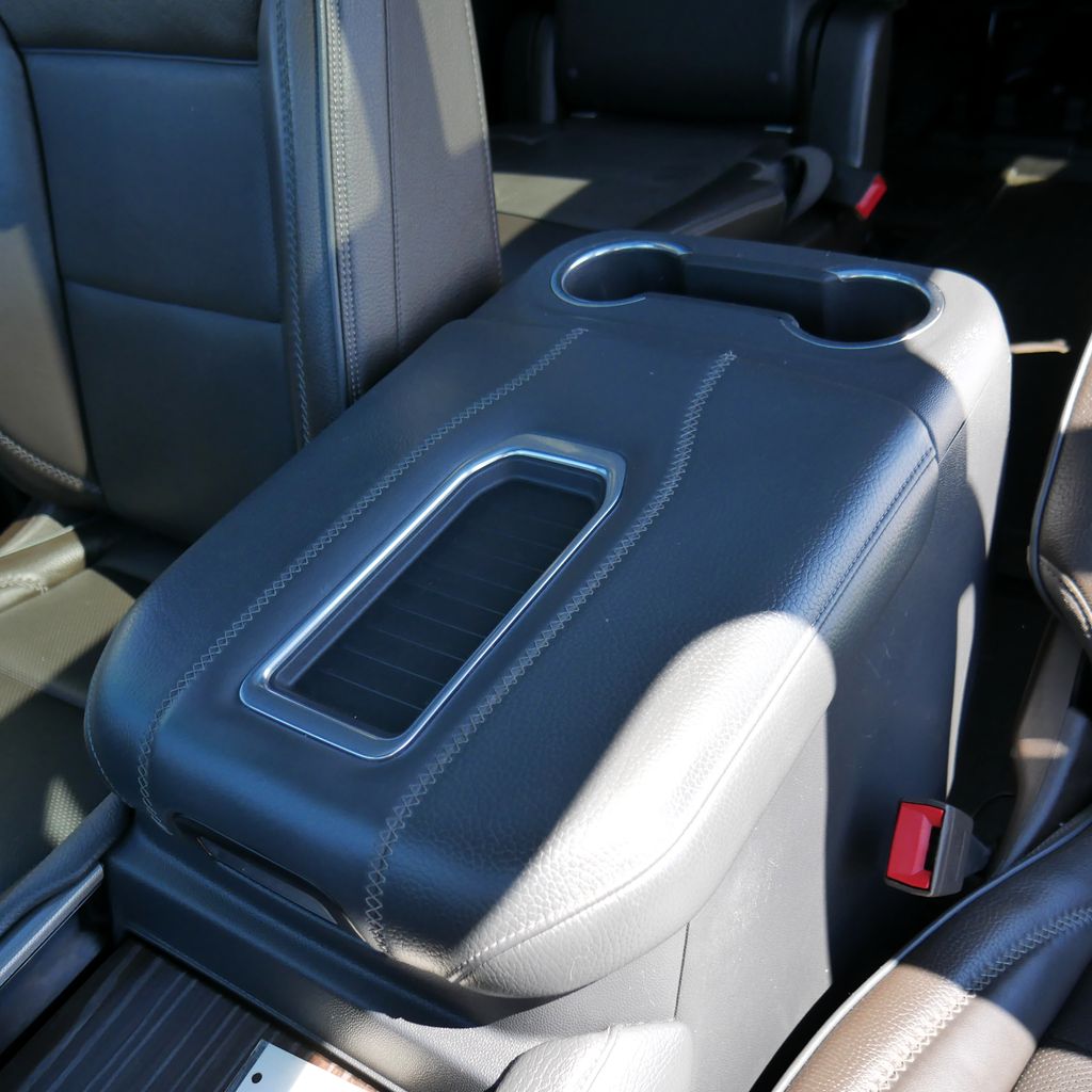 2021 GMC Yukon Denali - Photo 27