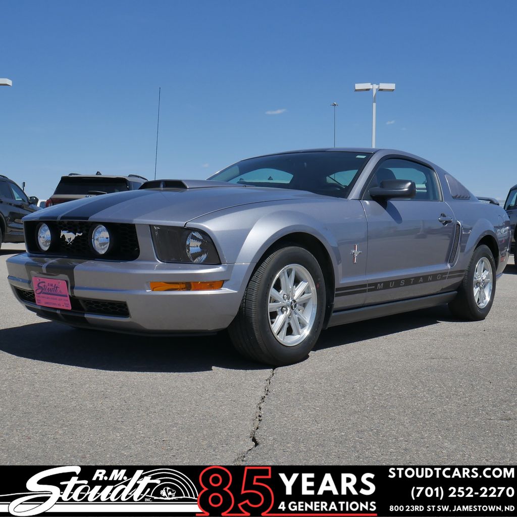 2006 Ford Mustang's photo
