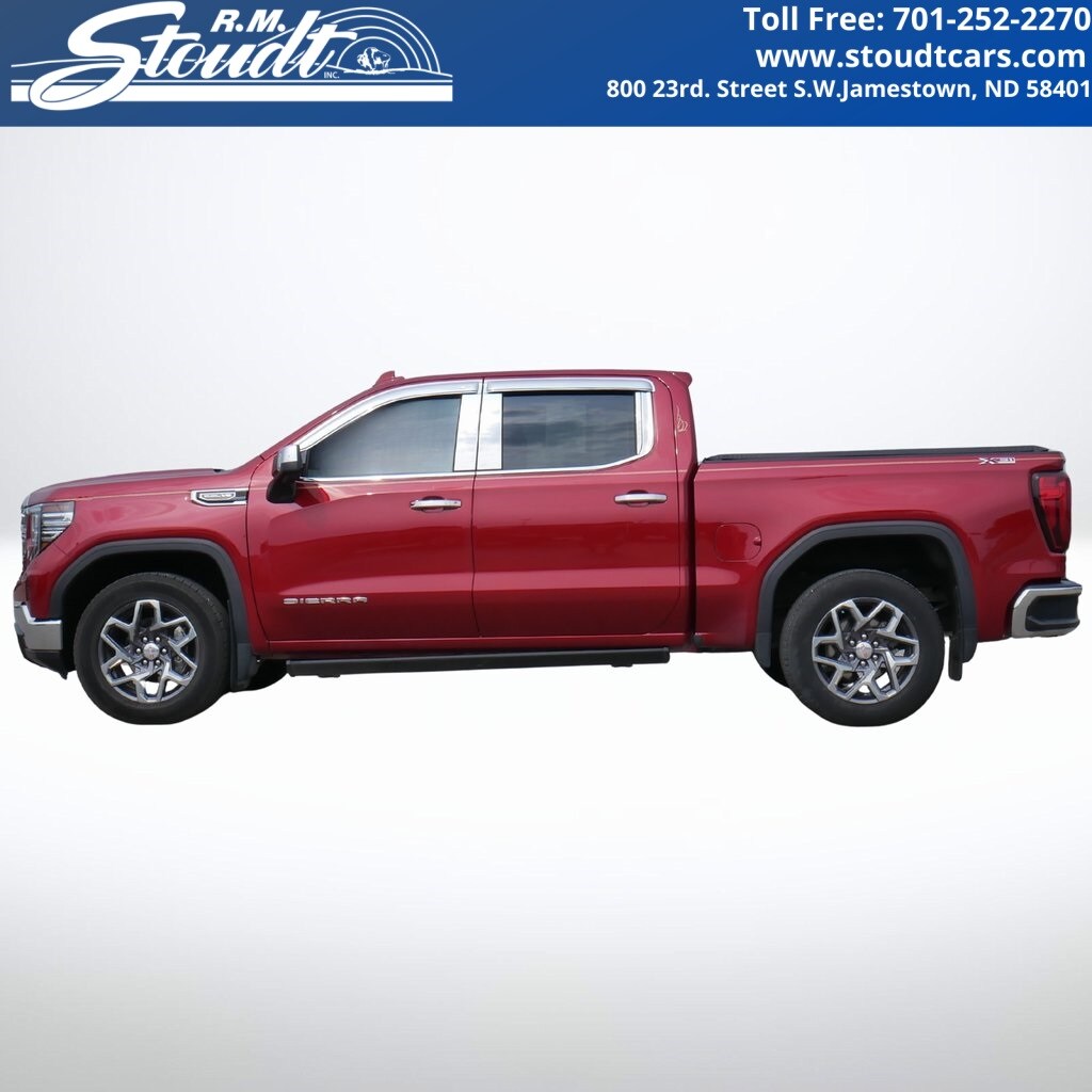 2023 GMC Sierra 1500 SLT's photo