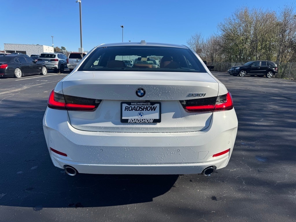 New 2026 BMW 330i 330i Sedan