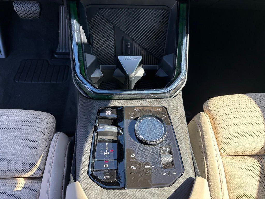 2026 BMW X3 30 - Photo 20
