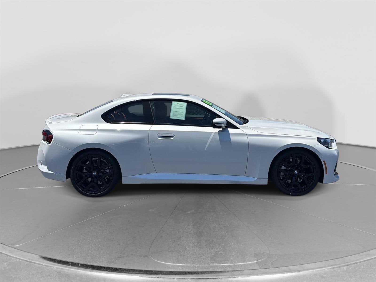 2025 BMW 2 Series 230i - Photo 7