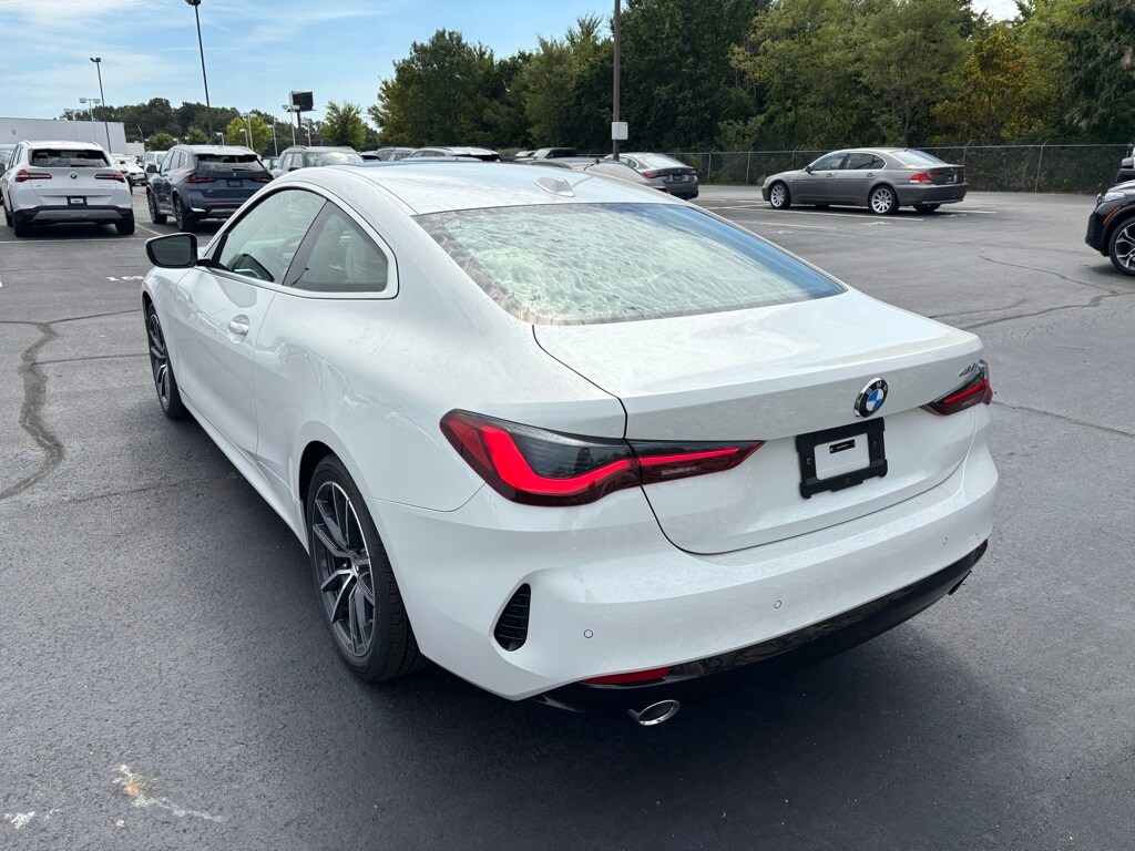 2026 Bmw 430i Coupe photo 3