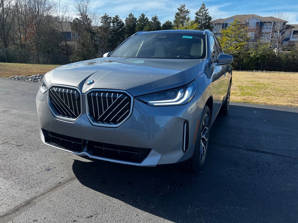 2026 BMW X3 30's photo