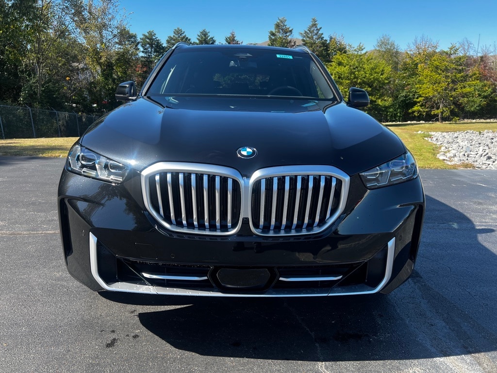New 2026 BMW X5 sDrive40i SUV