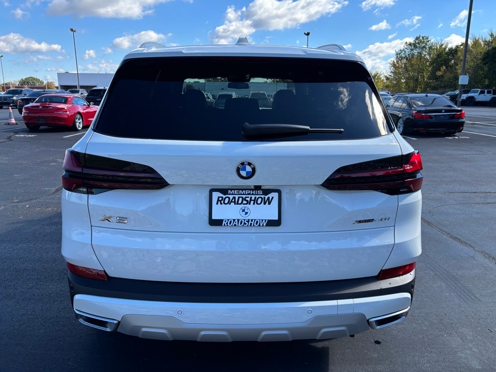 New 2026 BMW X5 xDrive40i SUV