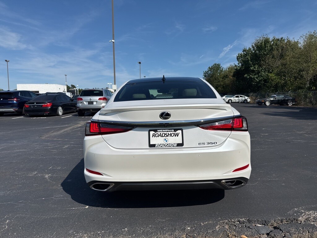 2025 Lexus ES 350 Ultra Luxury photo 4