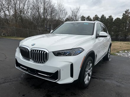 2026 BMW X5 sDrive40i SUV