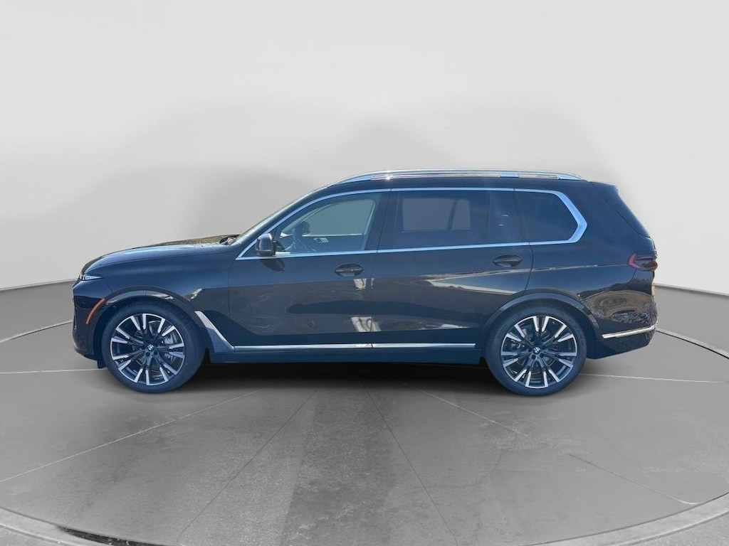 New 2026 BMW X7 xDrive40i SUV