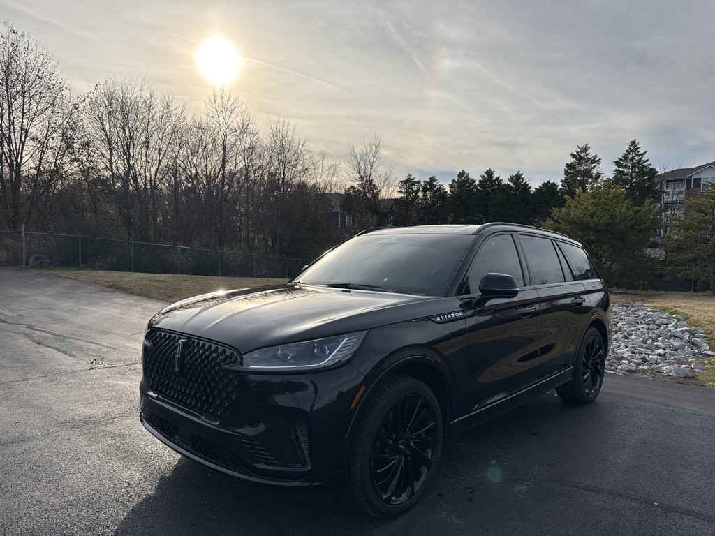 2025 Lincoln Aviator Reserve's photo