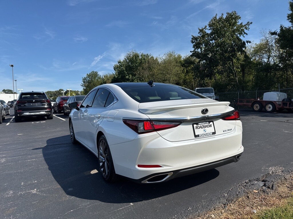 2025 Lexus ES 350 Ultra Luxury photo 3