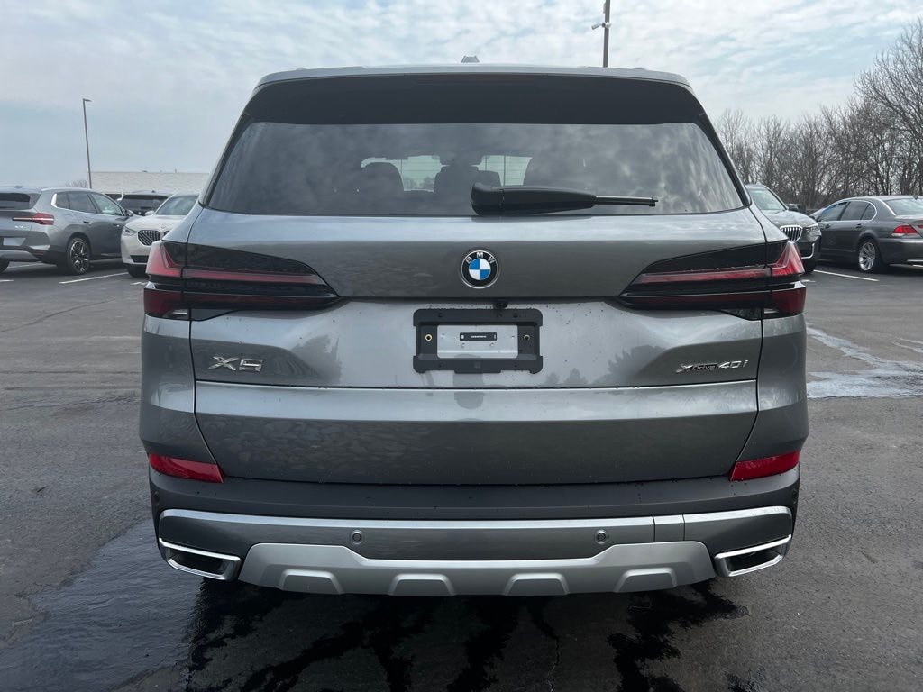 New 2026 BMW X5 xDrive40i SUV