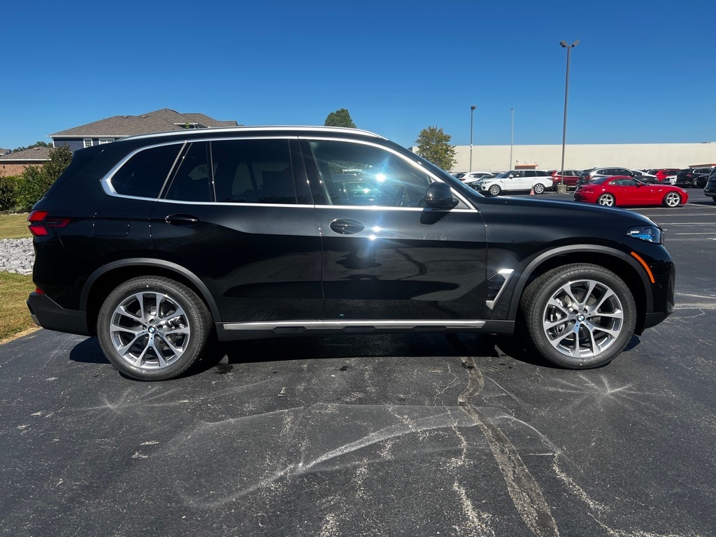 New 2026 BMW X5 sDrive40i SUV