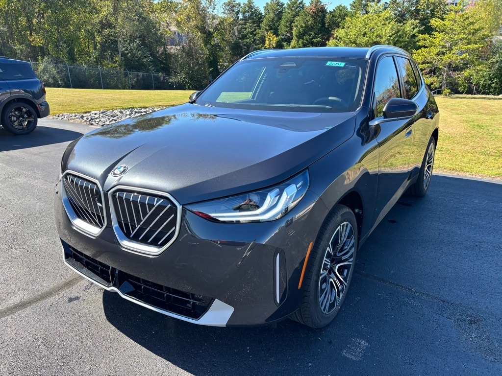 2026 BMW X3 30's photo