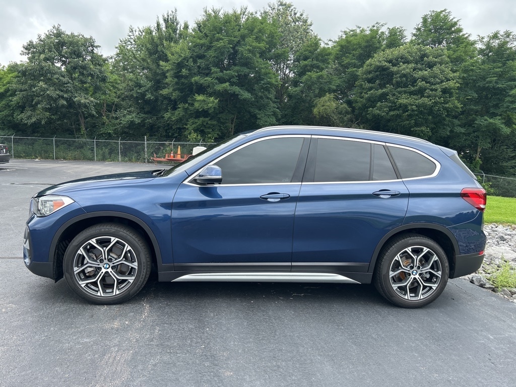Used 2021 BMW X1 28i with VIN WBXJG7C06M5T66366 for sale in Cordova, TN