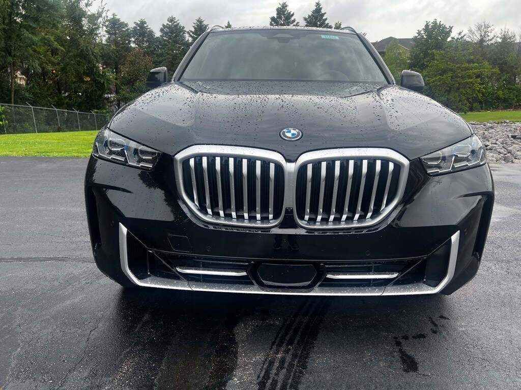 2025 Bmw X5 xDrive50e photo 2