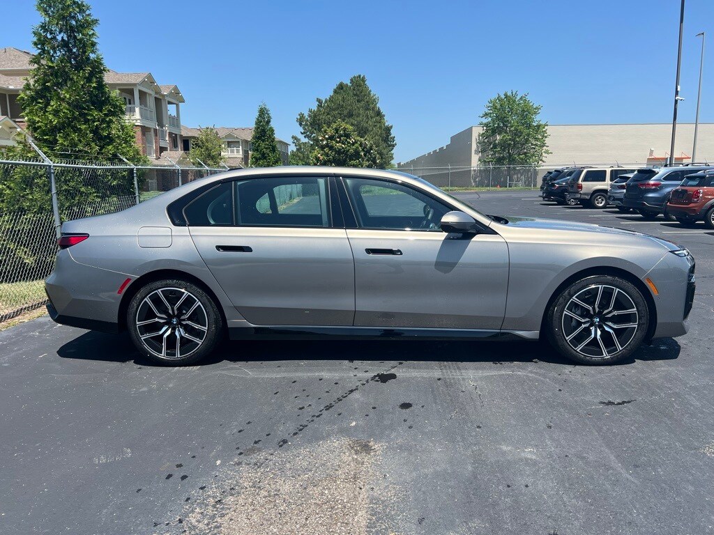 2024 Bmw 760i xDrive photo 4