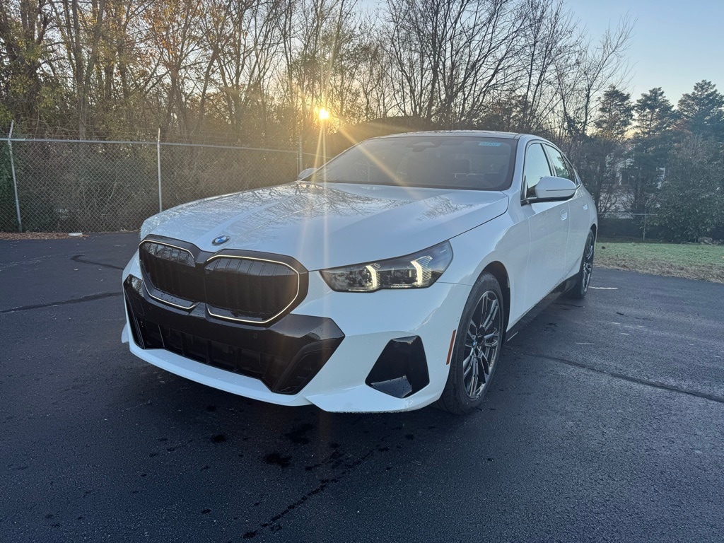 2026 BMW 5 Series 530i's photo