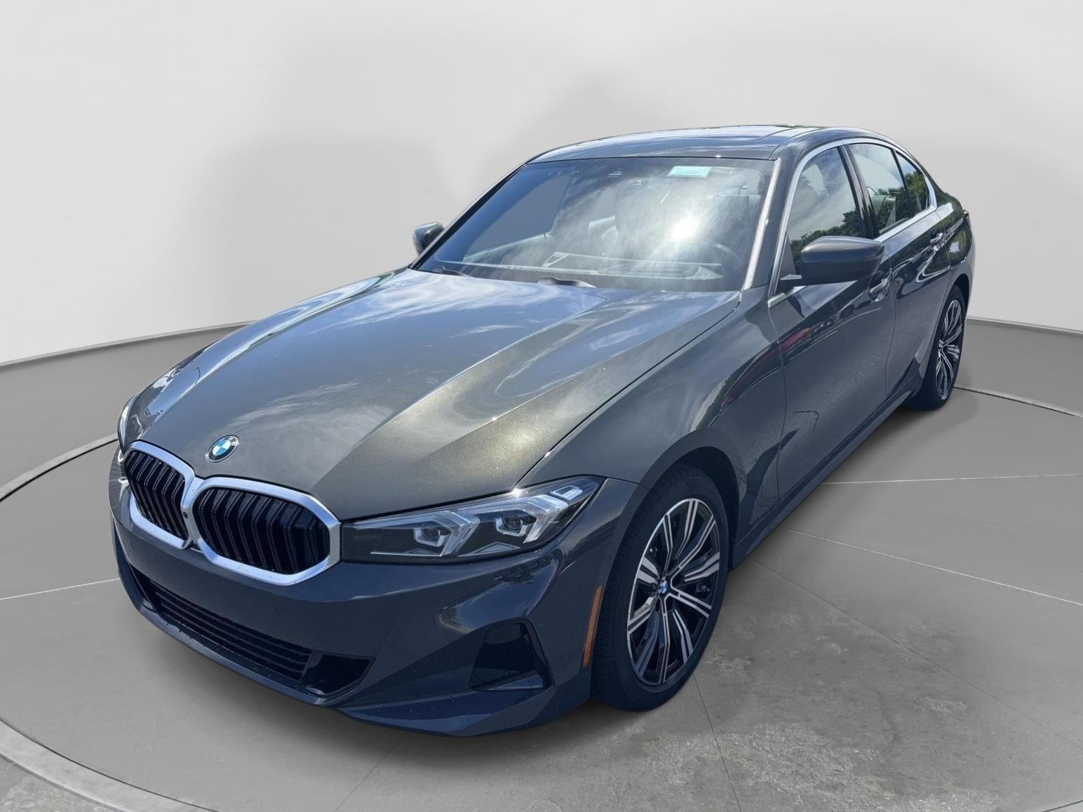 2026 BMW 3 Series 330i Sedan's photo