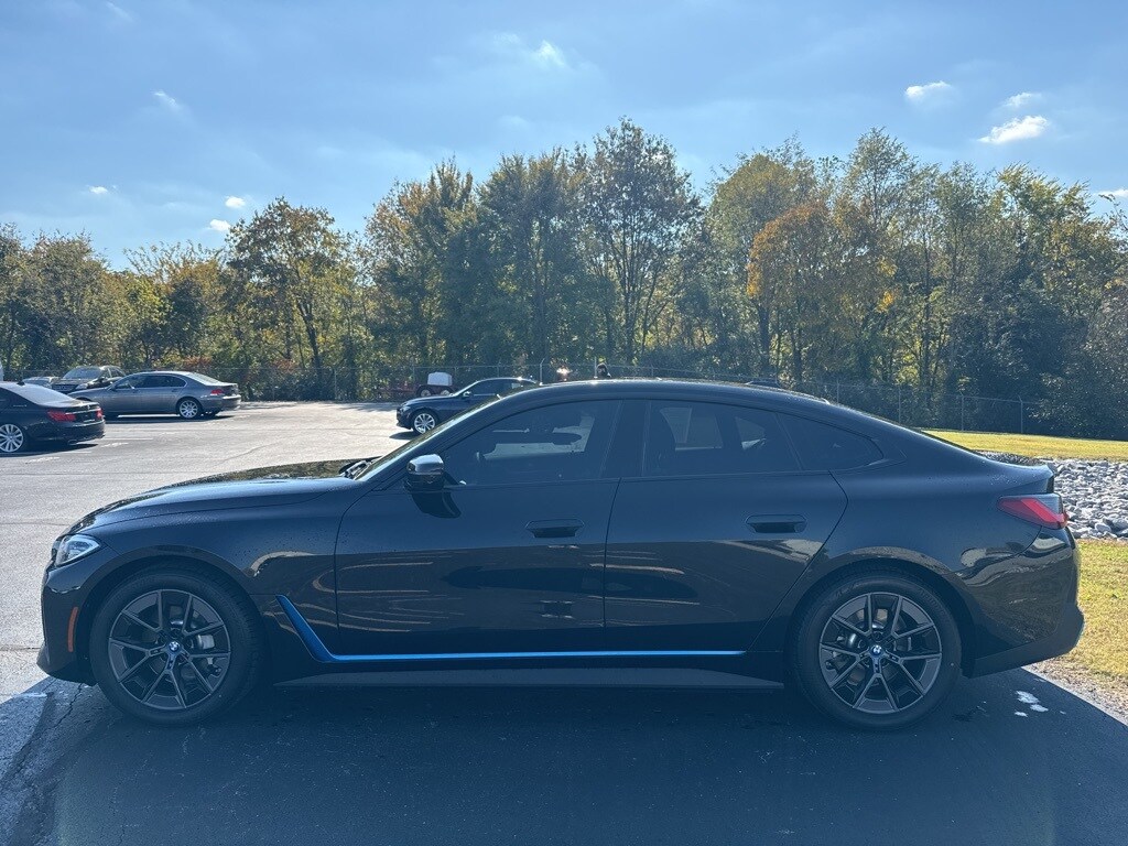 2023 Bmw i4 eDrive40 photo 2