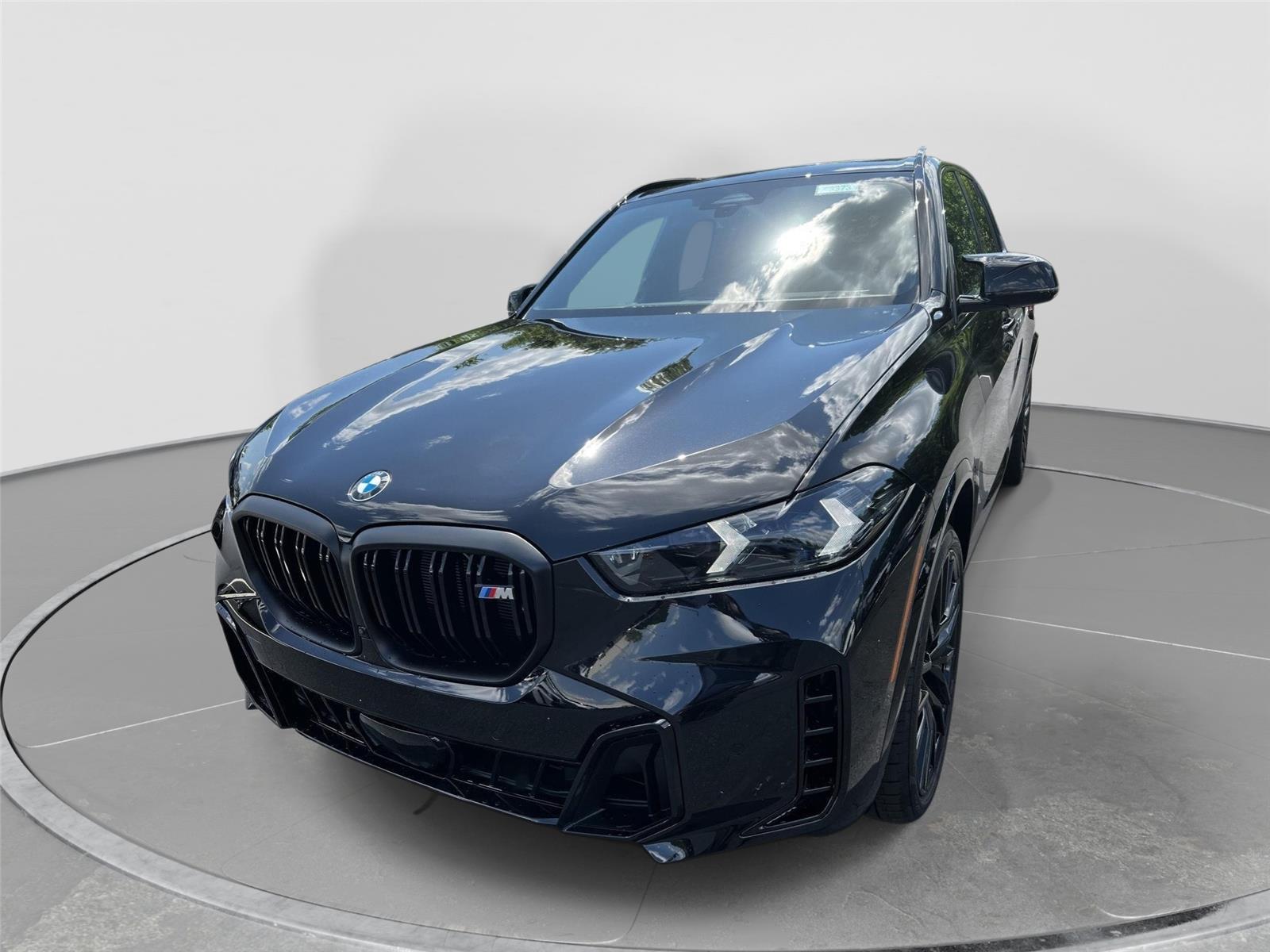 2026 BMW X5 M60i's photo