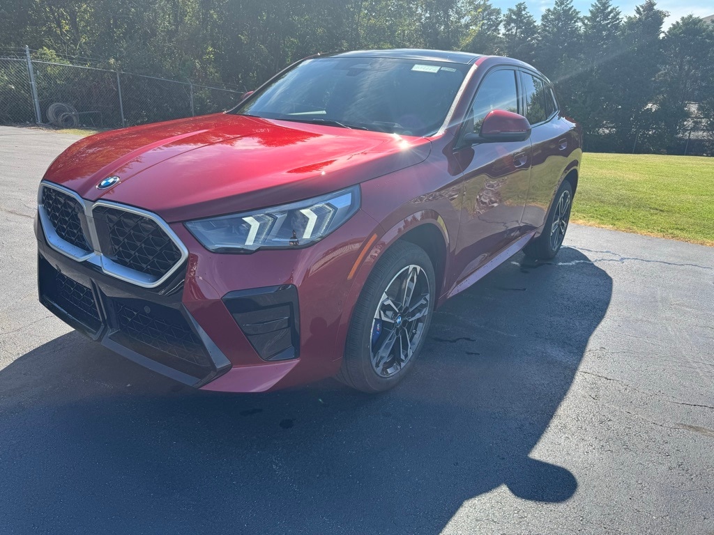2026 BMW X2 28i's photo