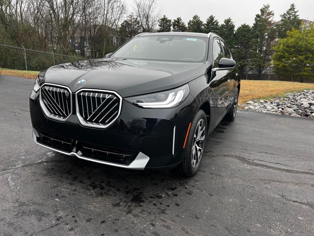 2026 BMW X3 30's photo