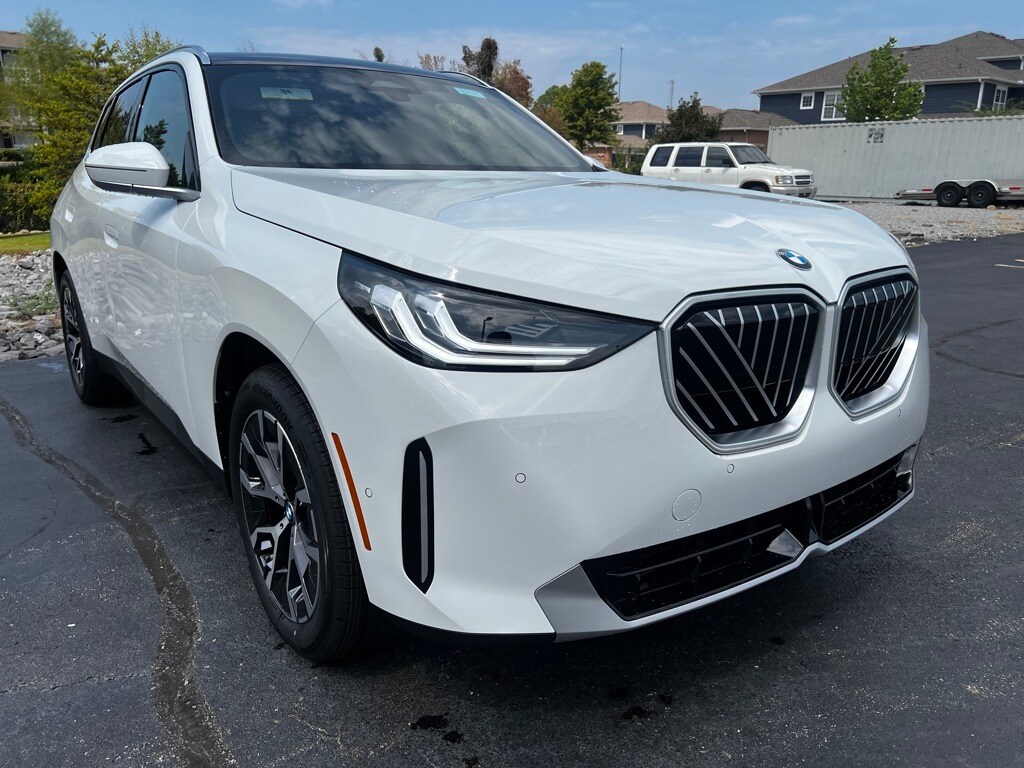 New 2026 BMW X3 30 xDrive SUV
