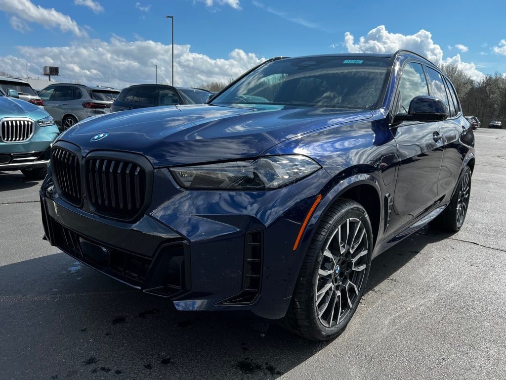 New 2026 BMW X5 PHEV xDrive50e SUV