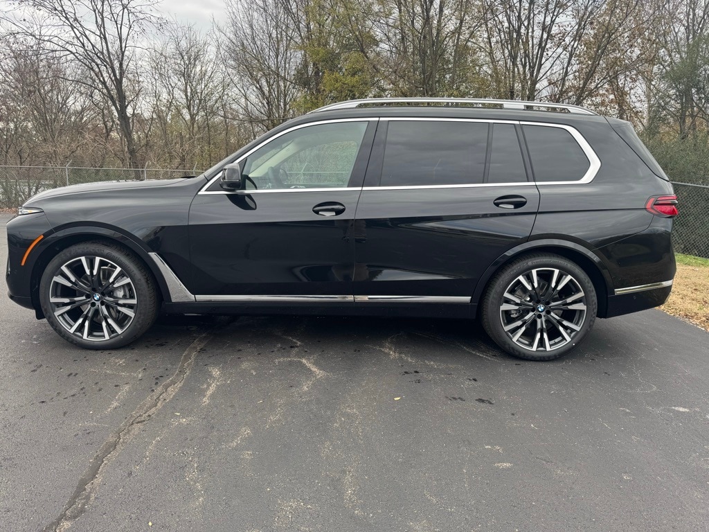 New 2026 BMW X7 xDrive40i SUV