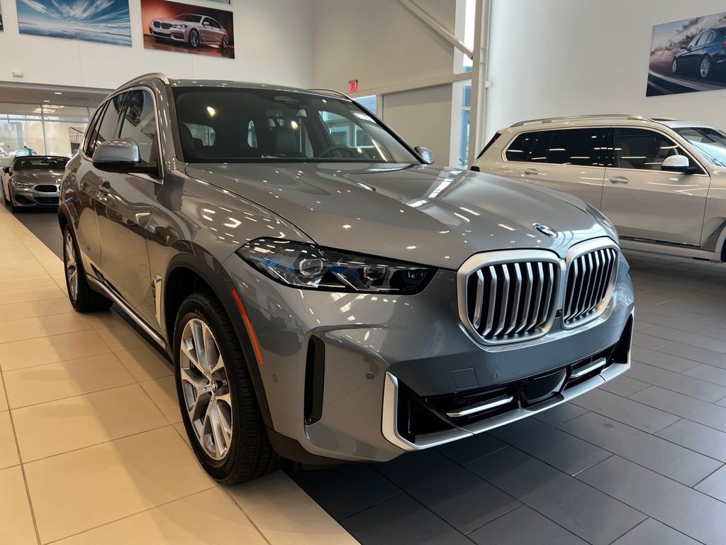 New 2026 BMW X5 sDrive40i SUV