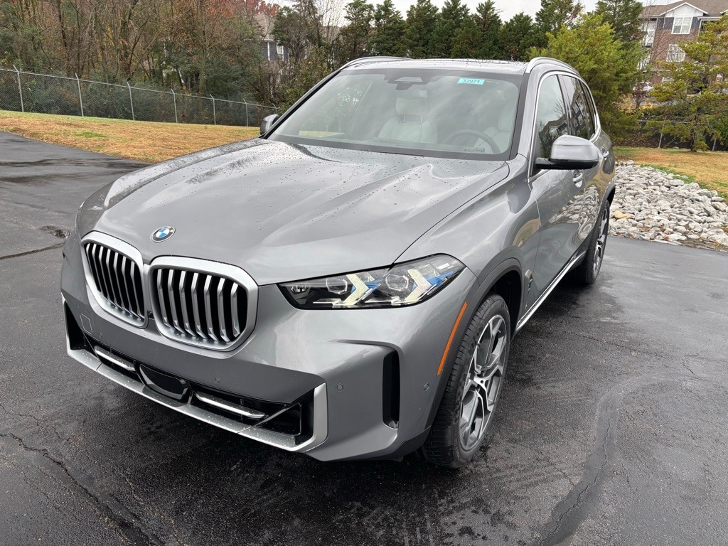 2026 BMW X5 40i's photo