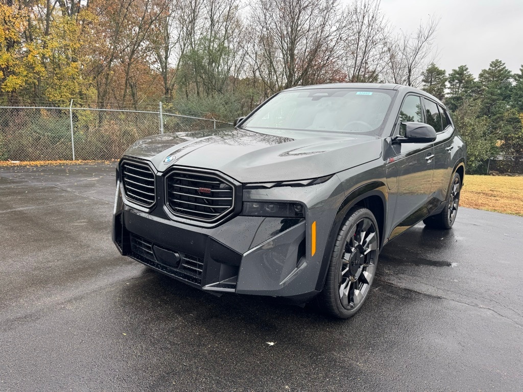 2026 BMW XM Base's photo