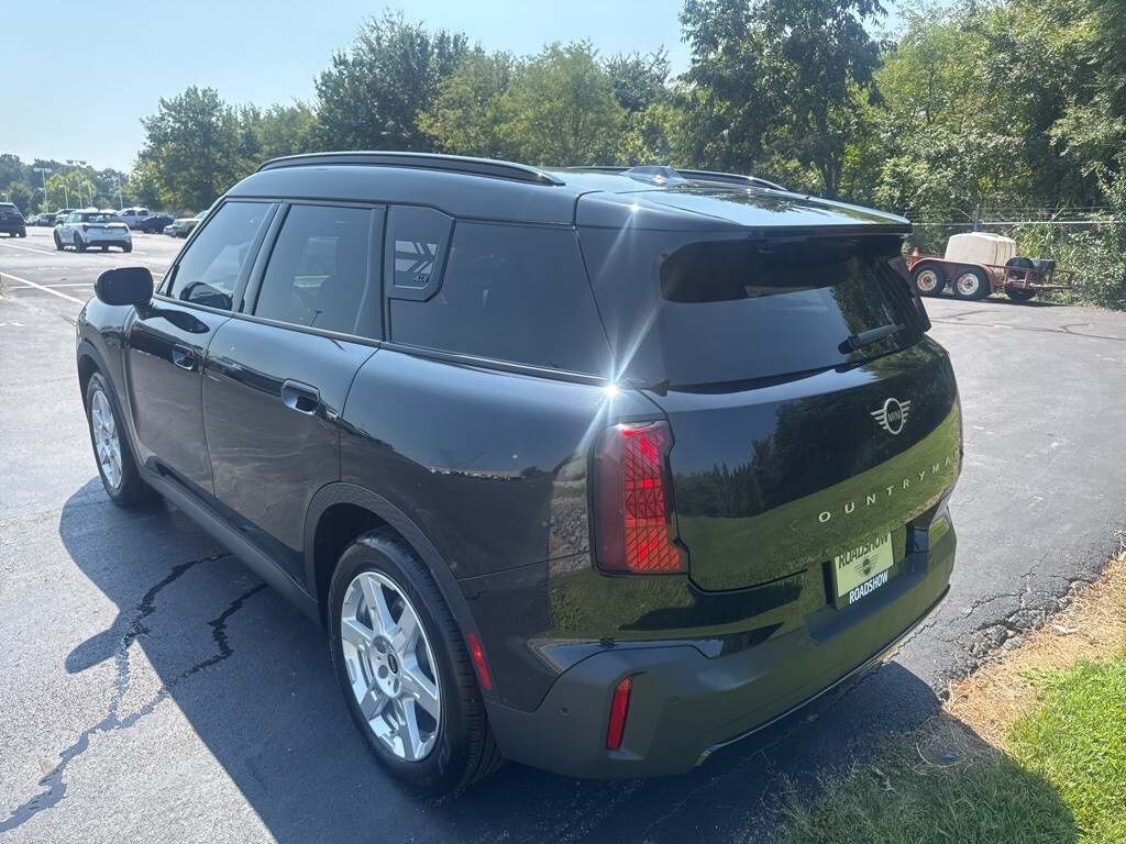 2025 Mini Countryman S ALL4 photo 3