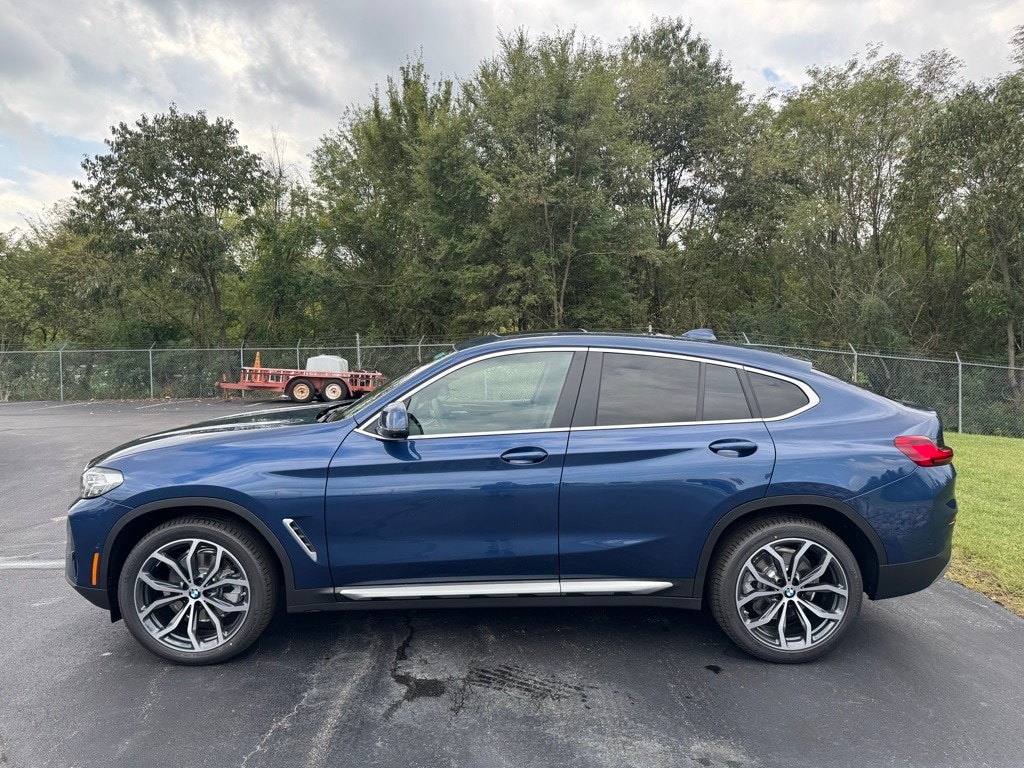 New 2025 BMW X4 For Sale at Roadshow BMW VIN 5UX33DT0XS9X69285