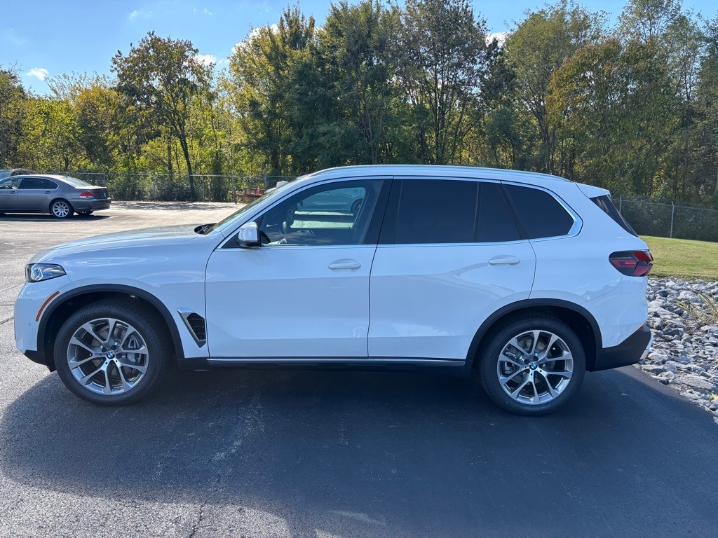 New 2026 BMW X5 xDrive40i SUV