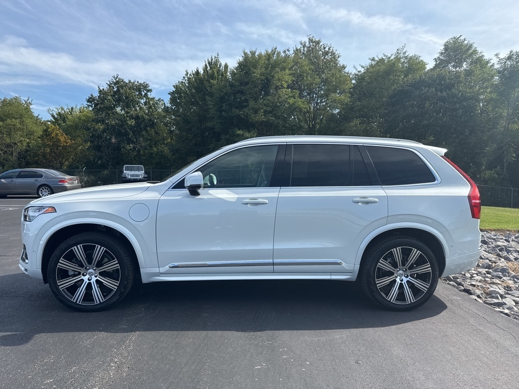 Used 2023 Volvo XC90 Recharge Plug-In Hybrid Plus Bright 7-Seater SUV