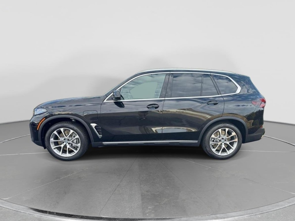 New 2026 BMW X5 xDrive50e SUV