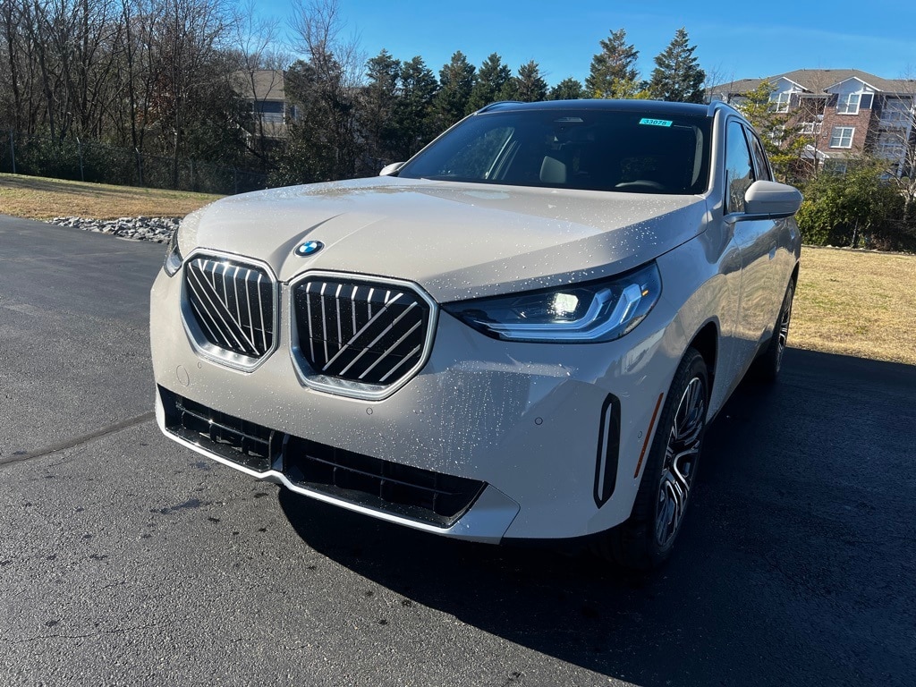 2026 BMW X3 30's photo