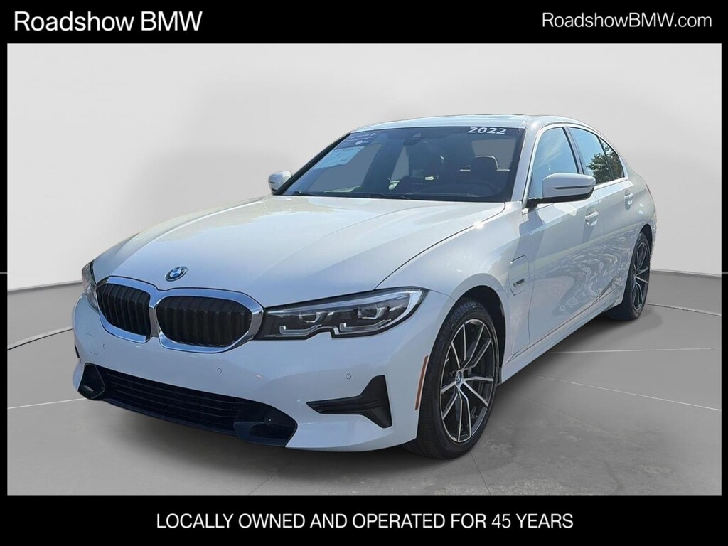 Certified 2022 BMW 330e xDrive Sedan