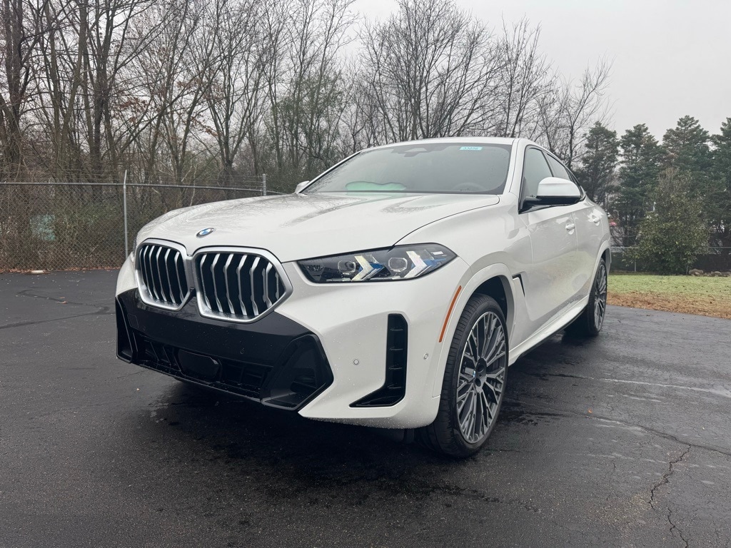 2026 BMW X6 40i's photo