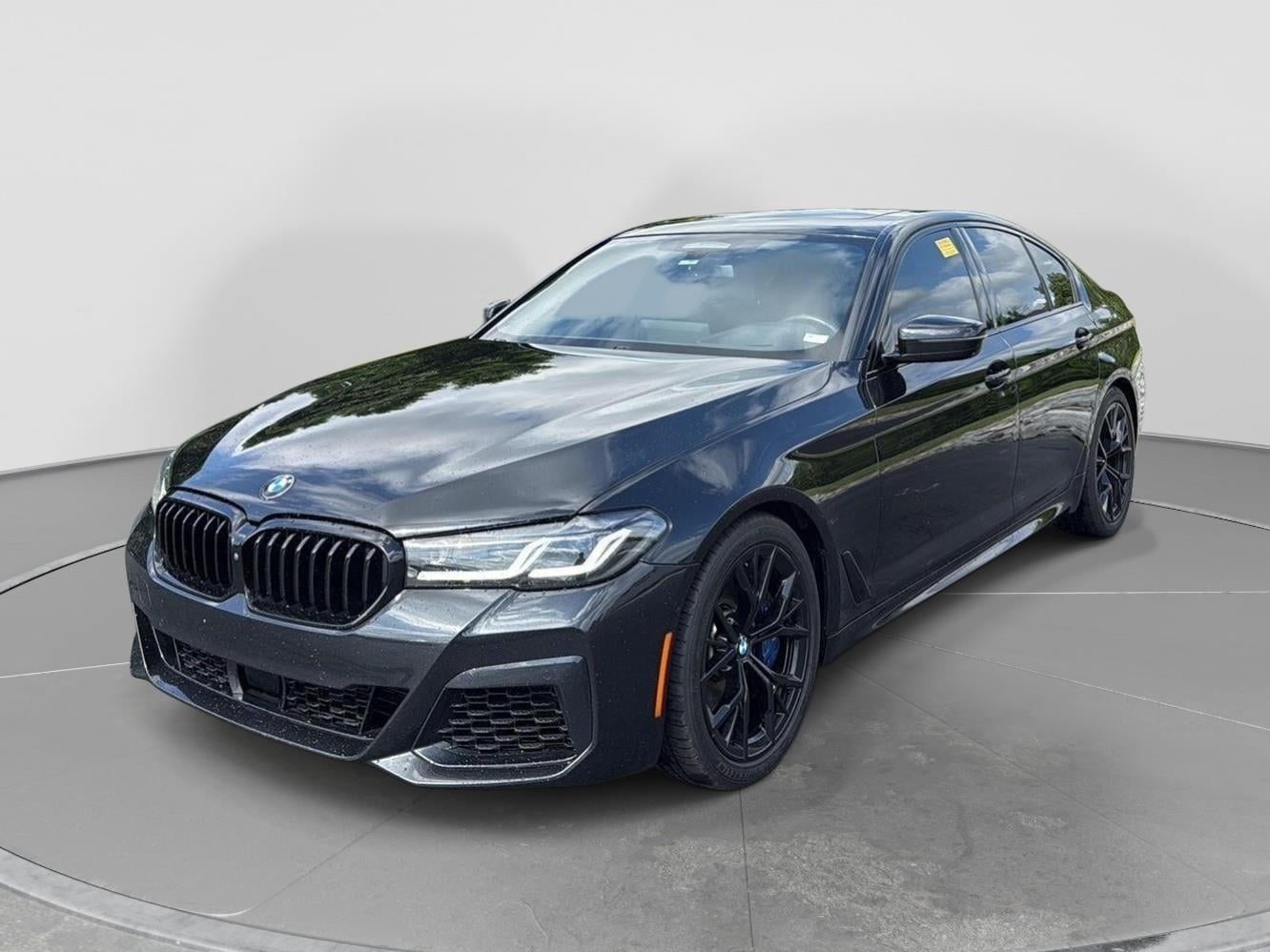 2021 BMW 5 Series M550i xDrive Sedan's photo