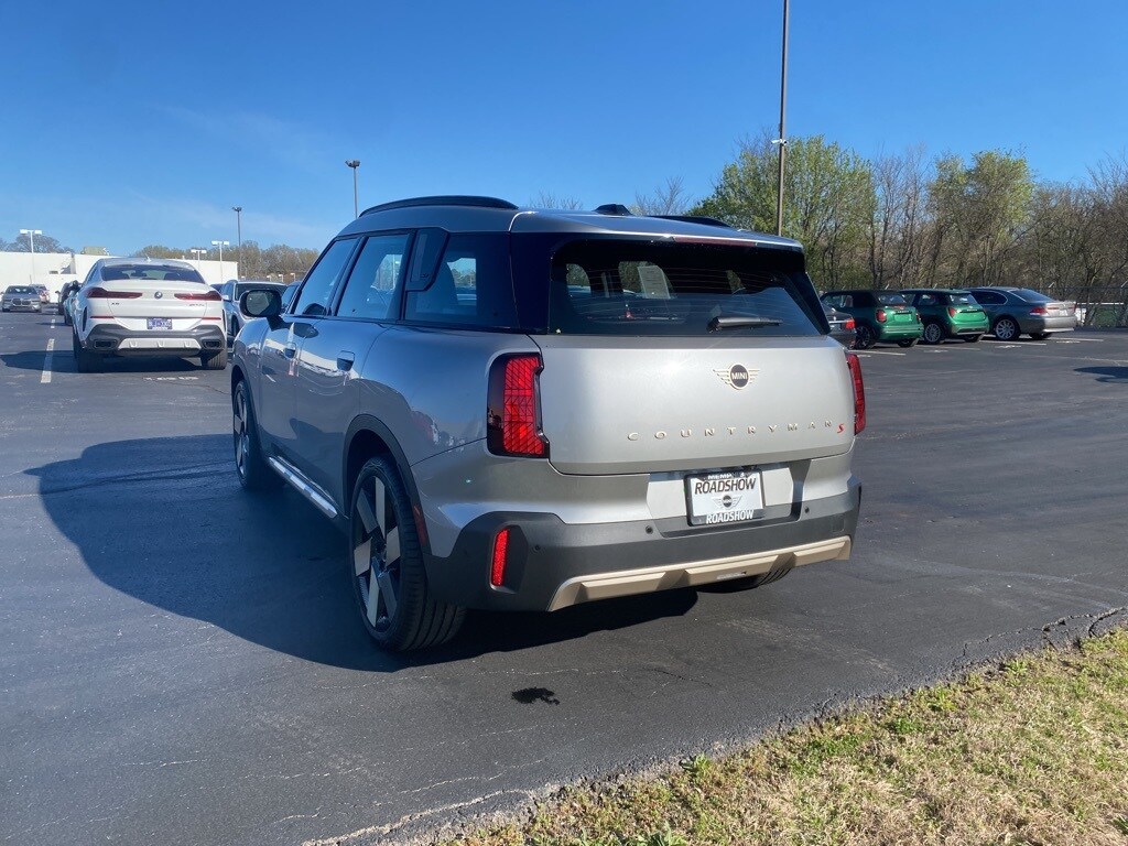 2025 Mini Countryman S ALL4 photo 2