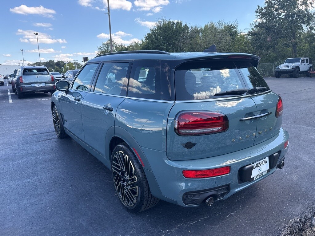 2023 Mini Clubman Base S ALL4 photo 3