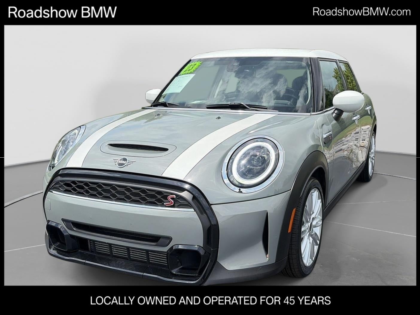 2023 MINI Hardtop Cooper S's photo
