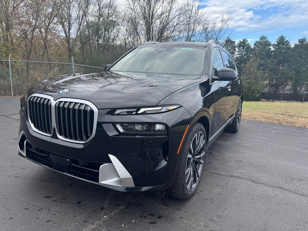 2026 BMW X7 40i's photo